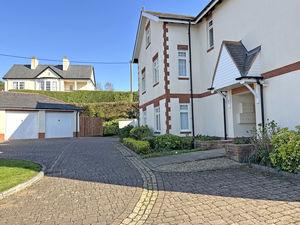 Photo 14- click for photo gallery